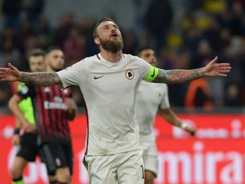 Hủy diệt Milan, Roma vẫn chưa cho Juve vô địch