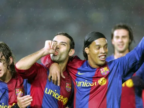 Huyền thoại Barca CHÍNH THỨC giải nghệ sau 22 năm chơi bóng