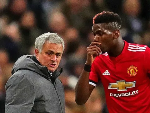 Huyền thoại Bryan Robson gửi lời khuyên đến Pogba