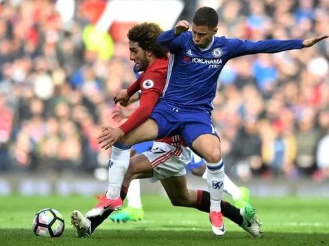 Huyền thoại M.U chỉ Hazard cách để trở thành Messi