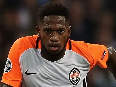 Sa bàn của Mourinho rất cần những người như Fred