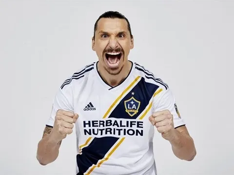 Ibra lần đầu lên tiếng về quyết định rời Man Utd