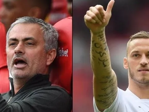 "Ibra đệ nhị" chào hàng thành công Man United?