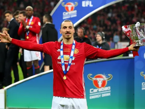 Ibra, Neuer, Iniesta có xứng đáng được đề cử giải The Best của FIFA?