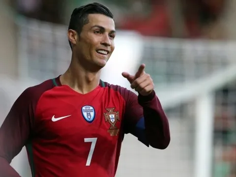 10 cầu thủ sẽ chơi kỳ World Cup cuối cùng