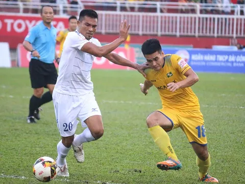 19h00 ngày 05/04, TP.HCM vs SLNA: Nóng từ dưới sân lên khán đài