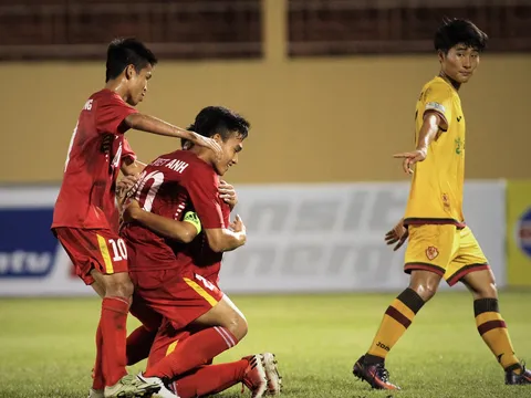 Điểm tin bóng đá Việt Nam sáng 23/04: Chơi thiếu người, U19 VN thi đấu quả cảm để lên ngôi vô địch