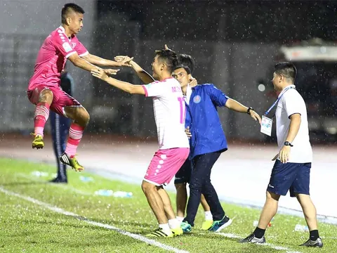 Ứng cử viên vô địch Hà Nội FC thua khó tin 2-5 trước Sài Gòn