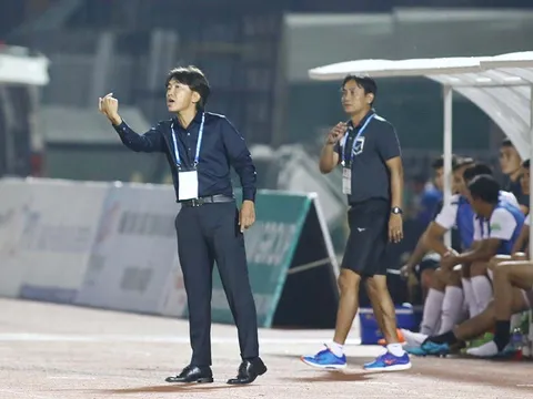 Thua muối mặt, HLV Toshiya Miura kêu gọi khán giả TP.HCM kiên nhẫn