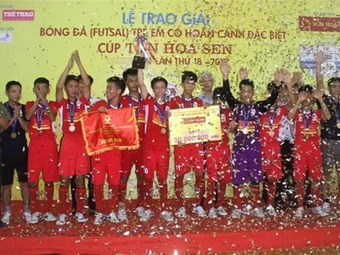 Chùm ảnh: Bế mạc giải trẻ em có hoàn cảnh đặc biệt 2017