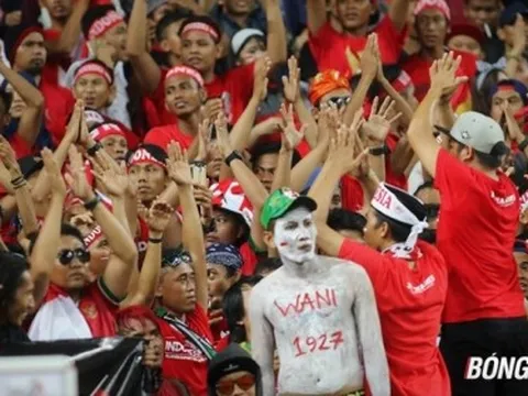 Khán giả xứ Vạn Đảo "uy hiếp" U19 Việt Nam