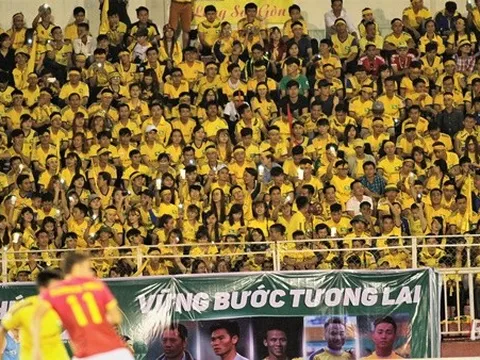 Fan xứ Nghệ lên kế hoạch “nhuộm vàng” sân Hàng Đẫy