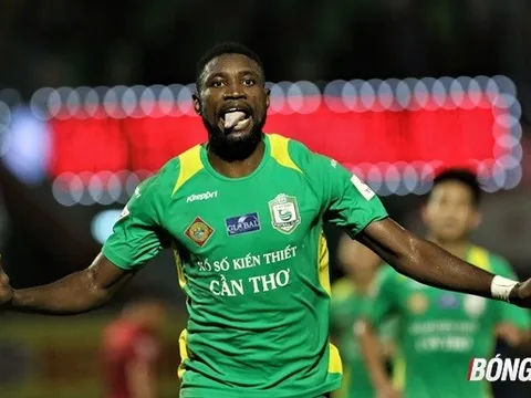 Thắng dễ Hải Phòng, Cần Thơ thoát hiểm