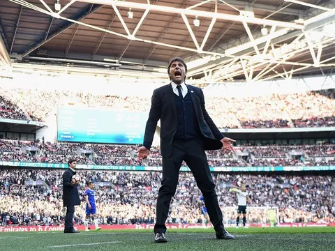 Inter Milan chưa buông tha Conte