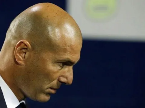 James Rodriguez 'thái độ', Zidane vẫn bênh vực