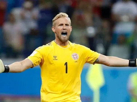 Chelsea bất ngờ theo đuổi 'người hùng' World Cup