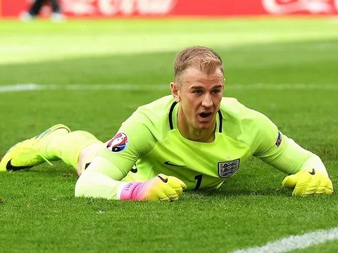 Southgate lý giải nguyên nhân ông loại Wilshere và Hart