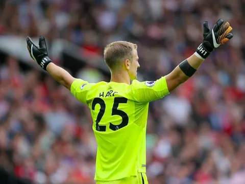 Joe Hart khoe hình xăm cực chất, lấy cảm hứng từ Dybala