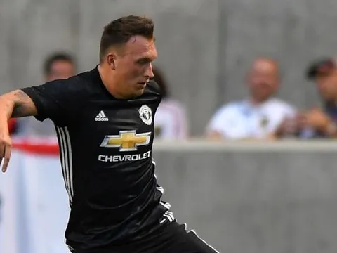 5 điểm nhấn Real Salt Lake 1-2 Man Utd: "Hố đen" Phil Jones