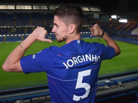 Jorginho sẽ phù hợp thế nào với sự đổi mới từ Chelsea?