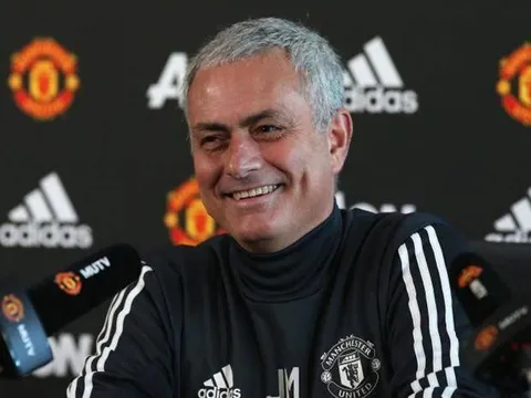 Trước đại chiến Arsenal, Mourinho ao ước như Wenger
