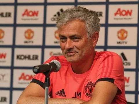 Mourinho "mong mỏi" sao Man Utd trở lại