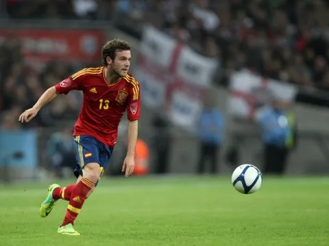 Juan Mata chờ đợi điều gì ở Tây Ban Nha?