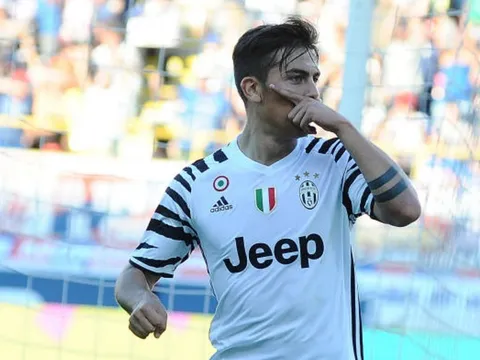 Juve khép lại Serie A bằng cú ngược dòng 'đúng chuẩn'