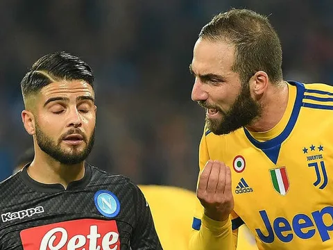 Juventus có gấp đôi lợi thế so với Napoli tại Serie A