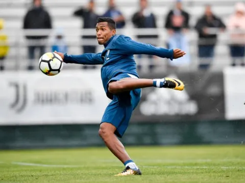 Juventus sẽ hạ PSG bằng những cú Volley?