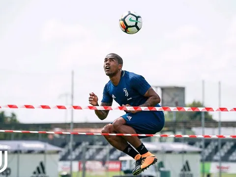 Juventus luyện "bài độc" chờ đấu Lazio tại Siêu cúp Italia