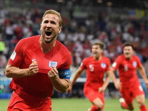 Fabregas khen ngợi Harry Kane, nhưng khiến Tottenham phải 'điên tiết'