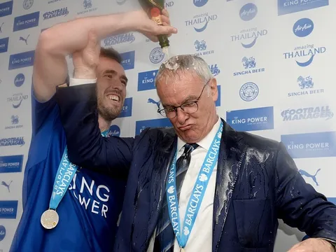 Kẻ đâm sau lưng Ranieri tuyên bố sẽ chia tay Leicester