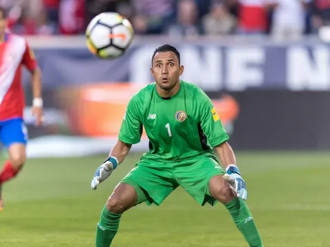 Keylor Navas: Người hùng dân tộc trong hình hài “gã nông dân”