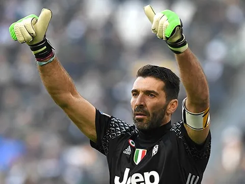 Khi Buffon ra mắt bóng đá thế giới, những cầu thủ Monaco này còn chưa chào đời