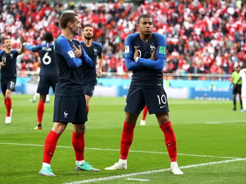 Không hay nhưng vẫn có được điều mình cần, Mbappe mang Pháp vào vòng 16 đội