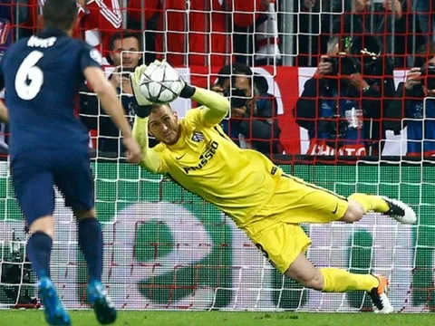Khung gỗ Arsenal: Đứng giữa ngã ba đường