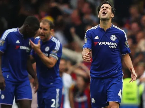 Khủng hoảng ở Chelsea: Ghế nóng lung lay, chủ tịch "mất tích" và KHÔNG chuyển nhượng hè