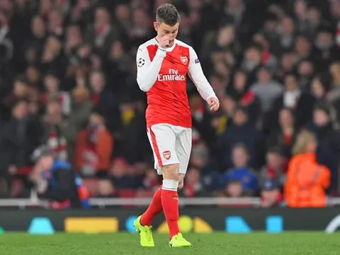 Kĩ năng phòng ngự siêu đẳng của Koscielny