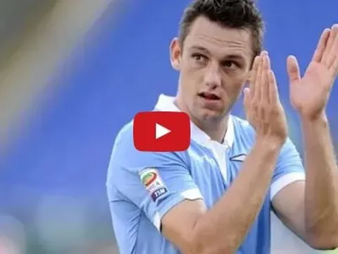 Kĩ năng phòng ngự tuyệt vời của Stefan De Vrij