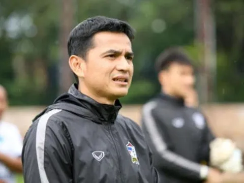 Kiatisak thất bại bẽ bàng ngày trở lại Thai League