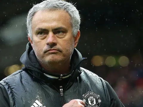 "Kiểm soát" Chelsea, Mourinho bật mí bí quyết
