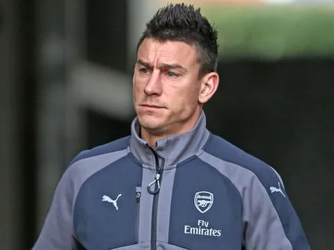 Koscielny chỉ ra con đường để Arsenal lọt vào top 4