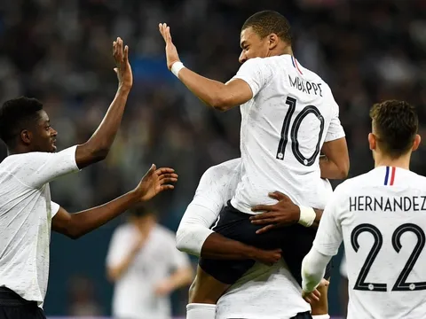 Kylian Mbappe: Thật dễ dàng khi chơi cạnh Anthony Martial