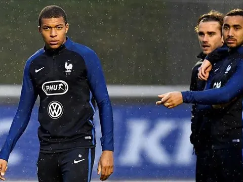 Kylian Mbappe muốn Didier Deschamps trao cơ hội ở tuyển Pháp