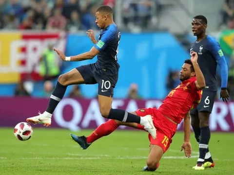 Didier Deschamps và 'sự hi sinh' làm nên lịch sử