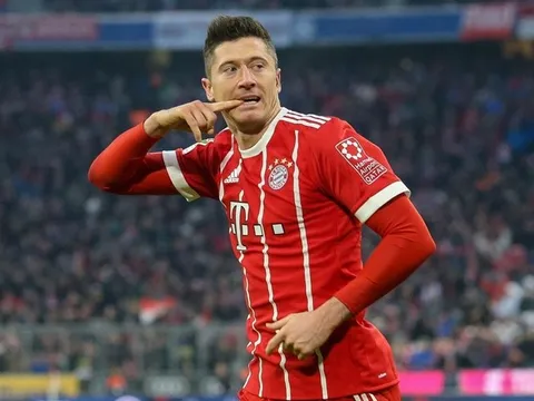 Lewandowski đang ảo tưởng tương lai ở Real?