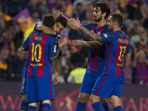 La Liga lên án CĐV Barcelona vì hành vi lăng mạ đối thủ