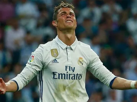 "Làm thế nào để ngăn Ronaldo? Đừng cho cậu ta nhận bóng"
