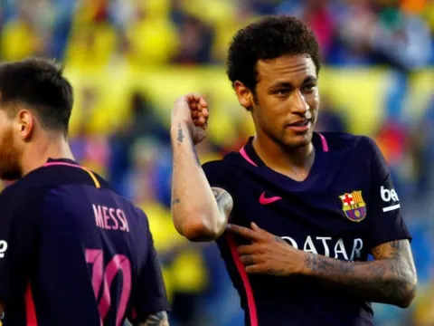 Lần đầu cho Neymar